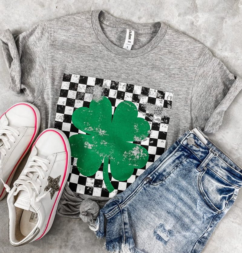 checkered shamrock grey graphic tee simply me boutique 980297