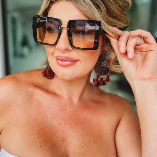 The SUSIE Square Frame Sunglasses - Simply Me Boutique